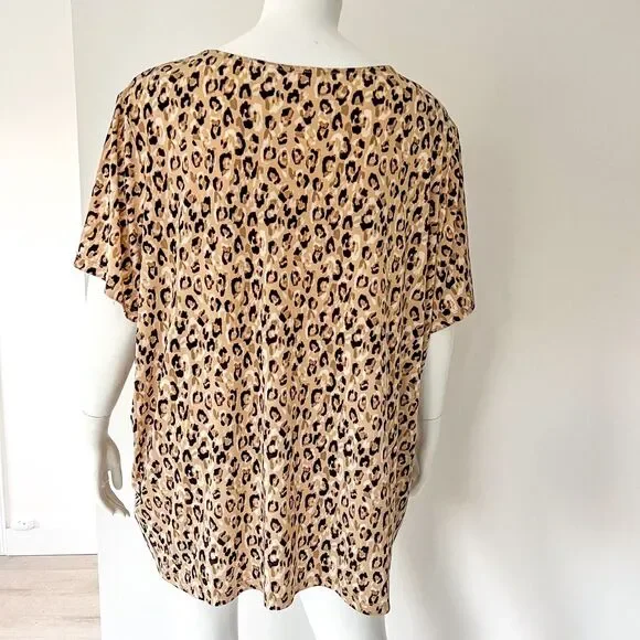 Susan Graver Womens Plus 5X Leopard Print Liquid Knit Tunic Top Square Neck - Picture 3 of 7